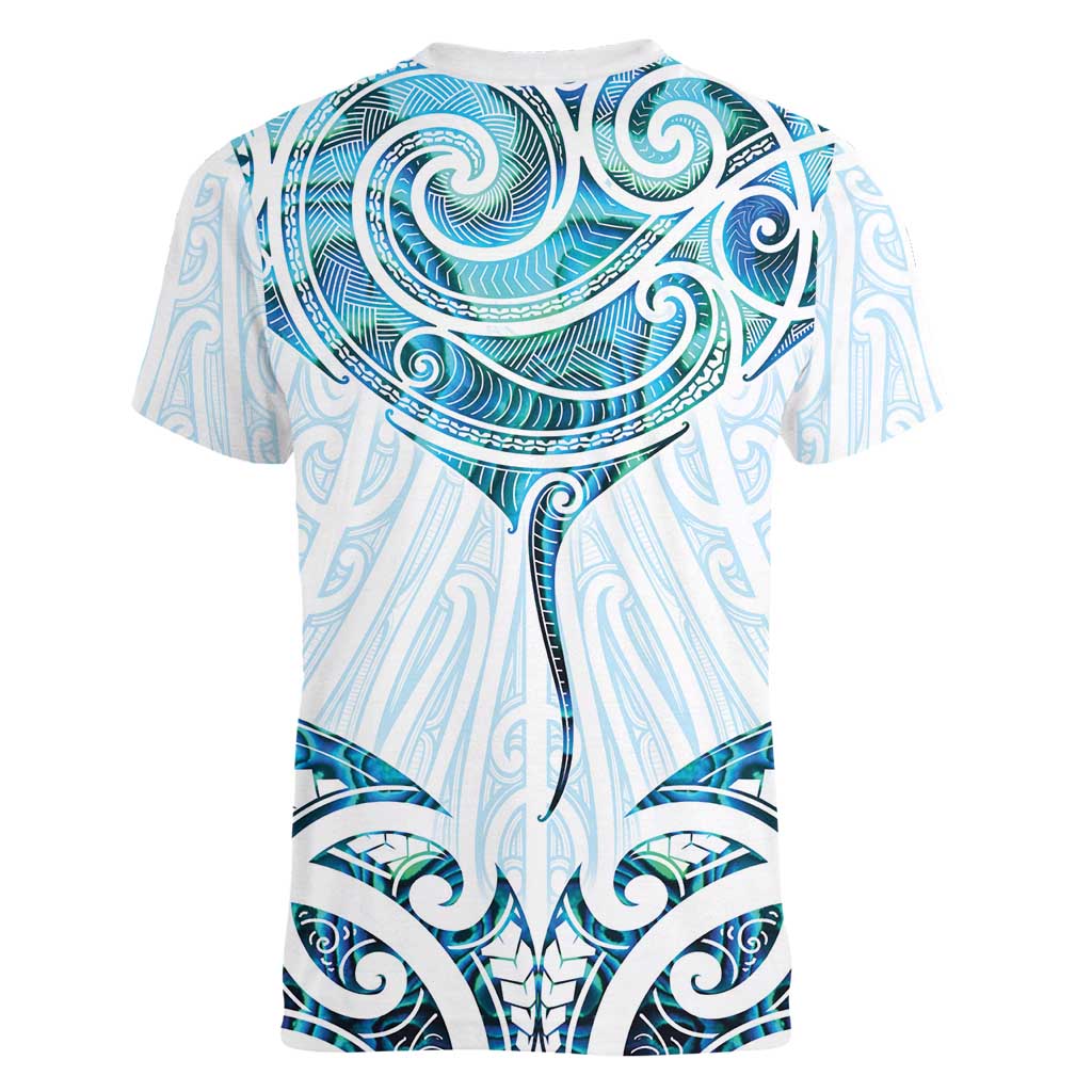 New Zealand Manta Ray Tattoo Women V-Neck T-Shirt Aotearoa Maori Haehae Paua Shell - Polynesian Pride