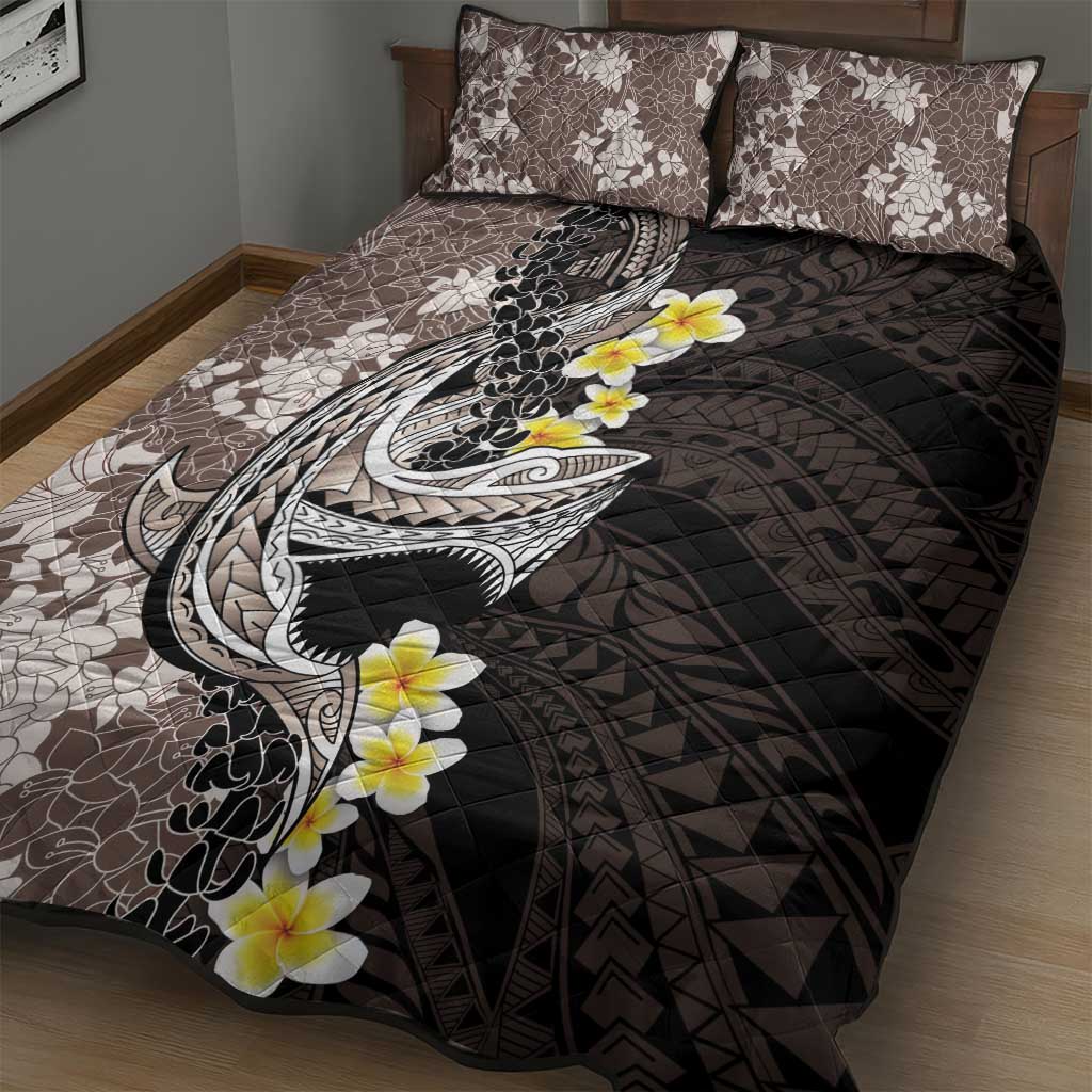 Brown and Black Hawaii Shark Tattoo Quilt Bed Set Puakenikeni Lei Plumeria Polynesian Pattern - Polynesian Pride