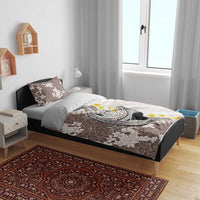 Brown and White Hawaii Shark Tattoo Bedding Set Puakenikeni Lei Plumeria Polynesian Pattern - Polynesian Pride