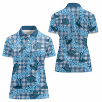 Cyan Palaka Hawaii Cowboy Women Polo Shirt Puakenikeni Lei Paniolo Papale Seamless Vibes - Polynesian Pride