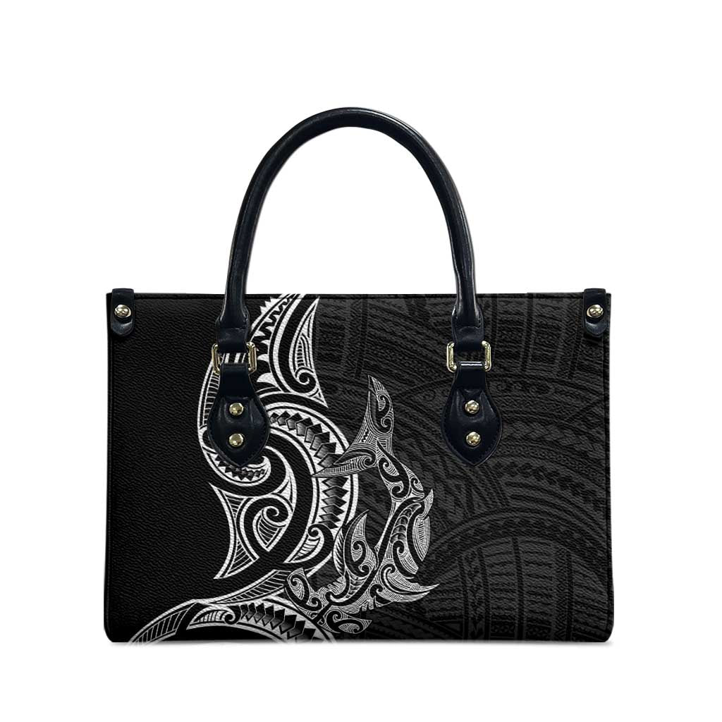 New Zealand Hammerhead Shark Leather Bag Maori Haehae Mangopare Black - Polynesian Pride