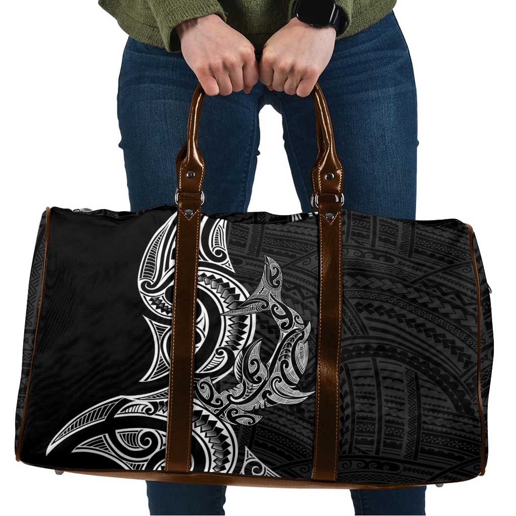 New Zealand Hammerhead Shark Travel Bag Maori Haehae Mangopare Black - Polynesian Pride