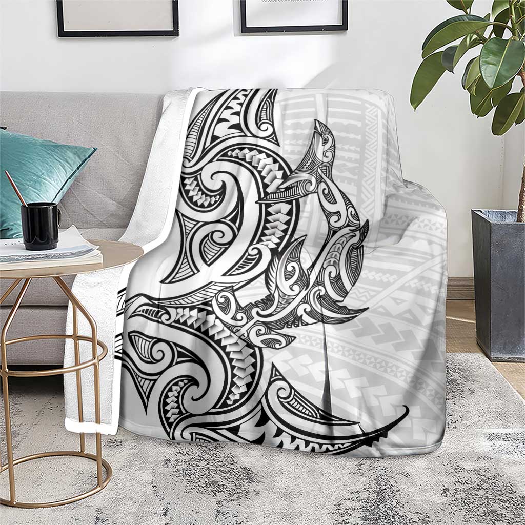 New Zealand Hammerhead Shark Blanket Maori Haehae Mangopare White - Polynesian Pride