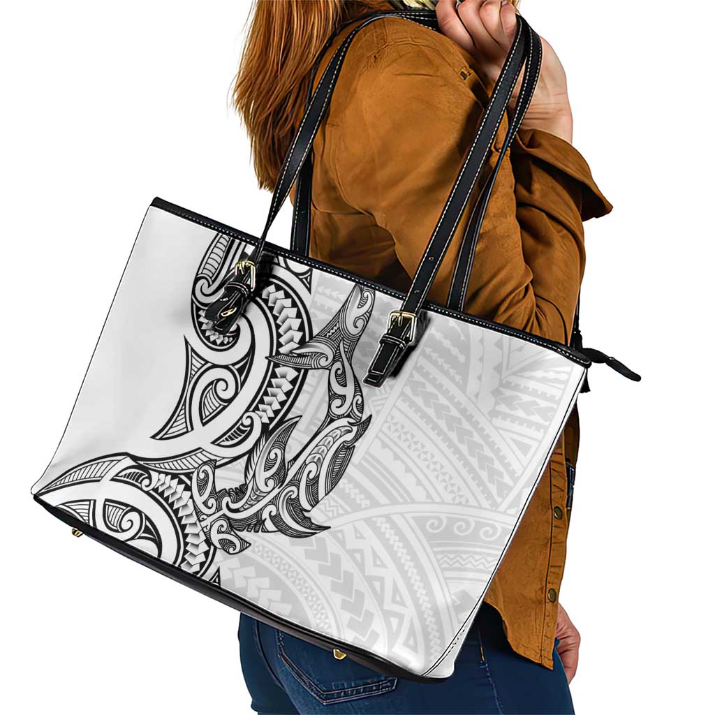 New Zealand Hammerhead Shark Leather Tote Bag Maori Haehae Mangopare White - Polynesian Pride