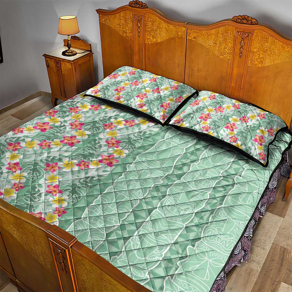 Menthol Green Aloha Hawaii Tiki Quilt Bed Set Tropical Plumeria - Seamless Style