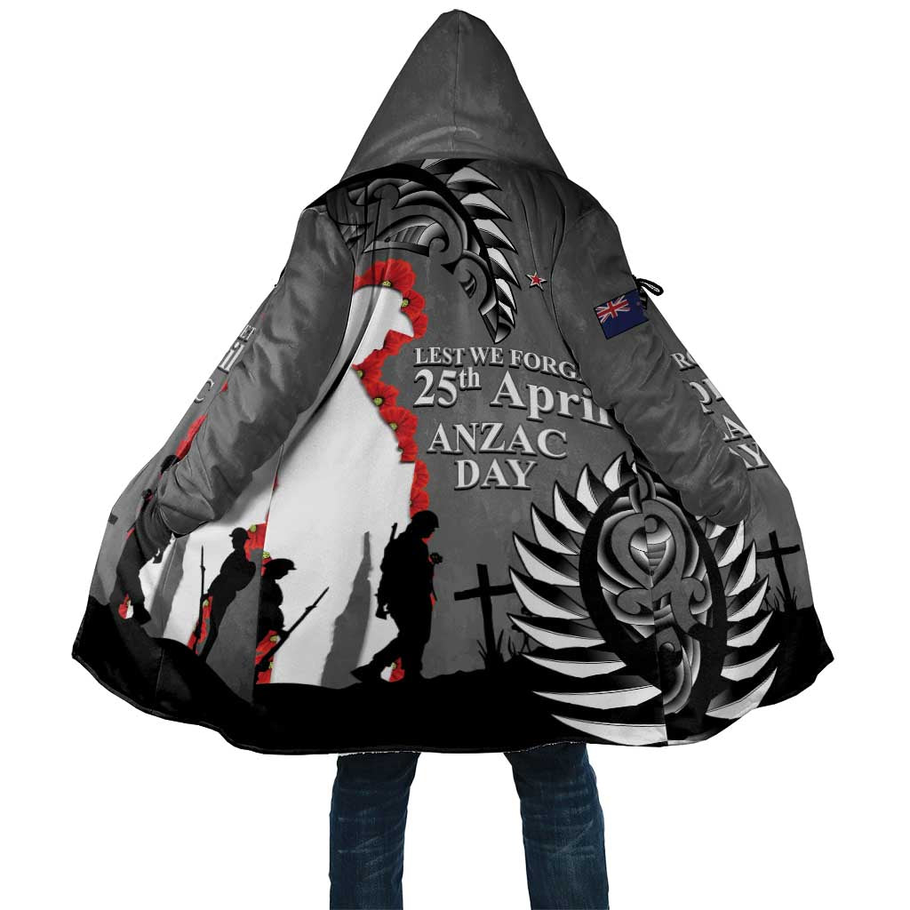 New Zealand ANZAC Day Cloak 25th April Silver Fern With Poppy - Polynesian Pride