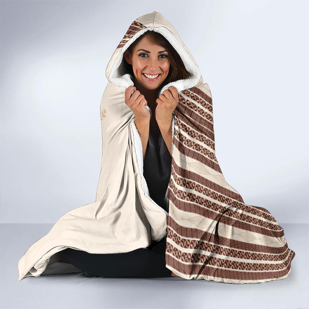 Swimming With Humpback Whales Season Tonga Hooded Blanket Tongan Tofuaa Ngatu Pattern Brown