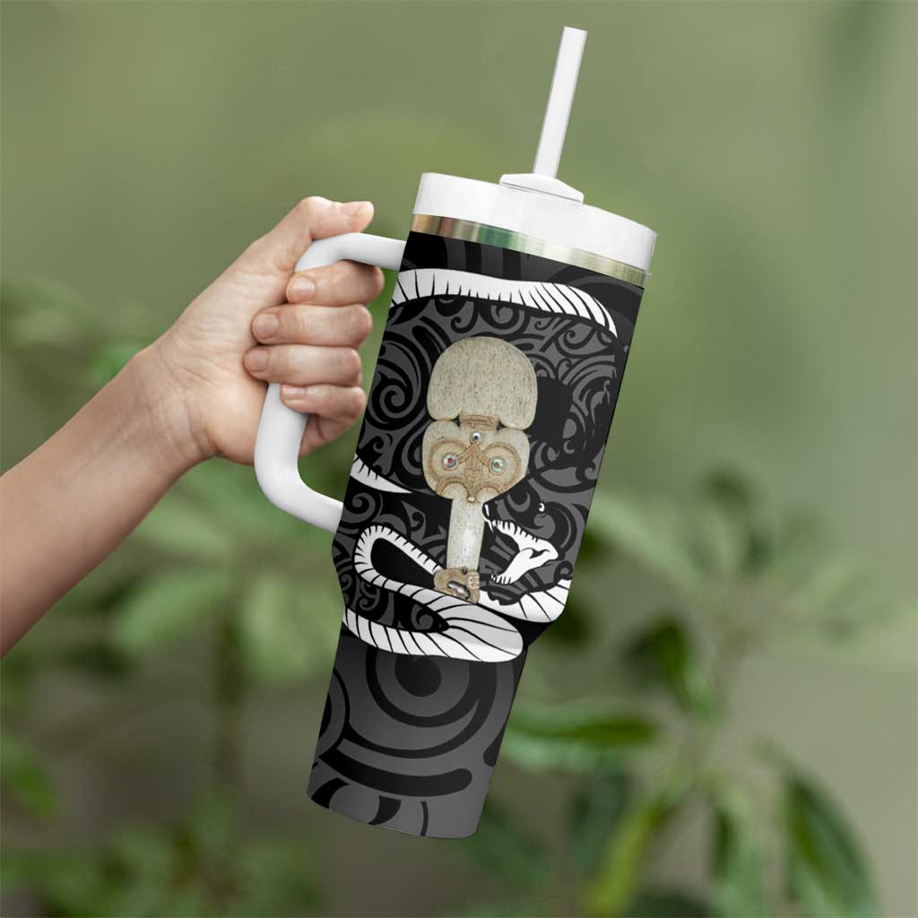 Black New Zealand Eel Tumbler With Handle Aotearoa Maori Tuna With Kotiate Weapon