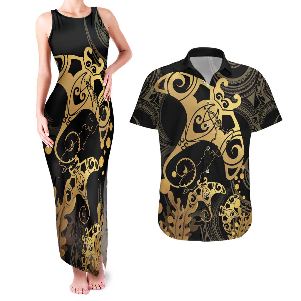 Black And Gold Aotearoa Whai Couples Matching Tank Maxi Dress and Hawaiian Shirt NZ Stingrays Maori Curves Style LT14 Gold - Polynesian Pride