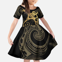 Black And Gold Aotearoa Whai Family Matching Off Shoulder Maxi Dress and Hawaiian Shirt NZ Stingrays Maori Curves Style