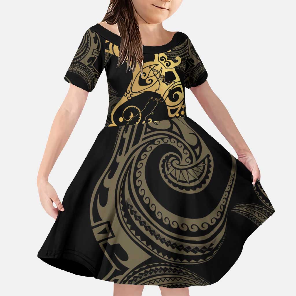 Black And Gold Aotearoa Whai Family Matching Tank Maxi Dress and Hawaiian Shirt NZ Stingrays Maori Curves Style