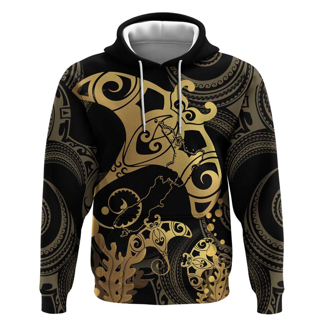 Black And Gold Aotearoa Whai Zip Hoodie NZ Stingrays Maori Curves Style LT14 Pullover Hoodie Gold - Polynesian Pride