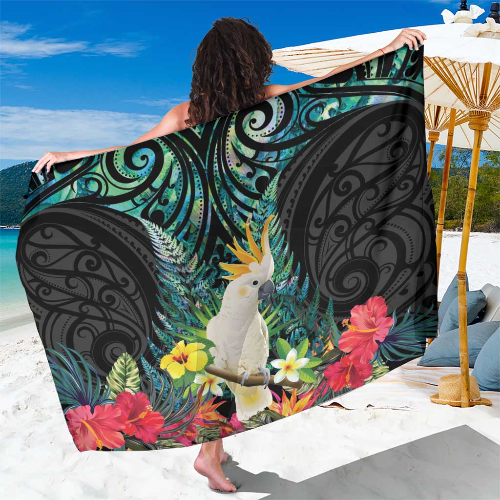 Sulphur-crested Cockatoo New Zealand Sarong Paua Shell Aotearoa Maori Tropical Flowers - Polynesian Pride