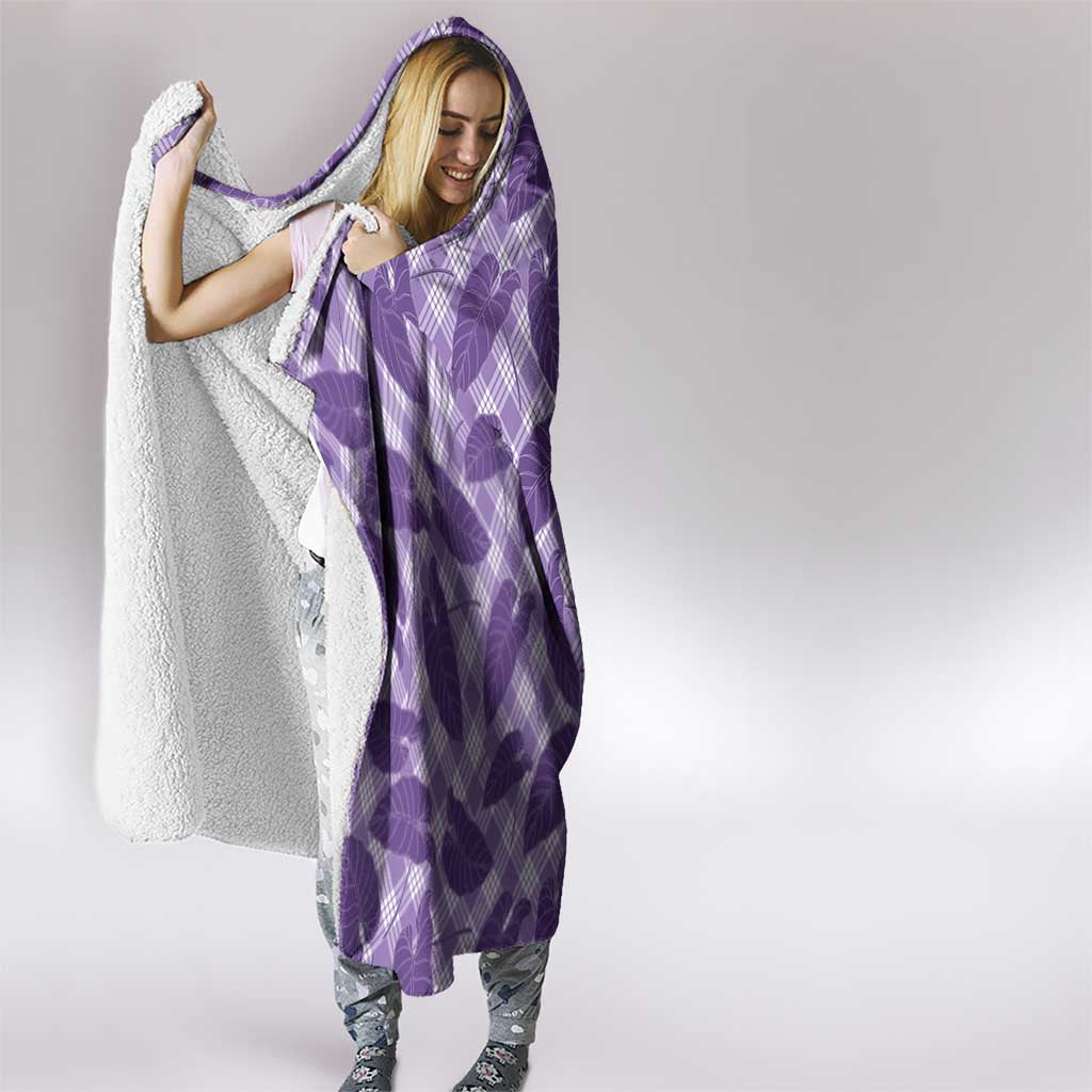 Purple Hawaii Kalo Palaka Motifs Hooded Blanket Hawaiian Taro Leaves Elegant Vibes - Polynesian Pride