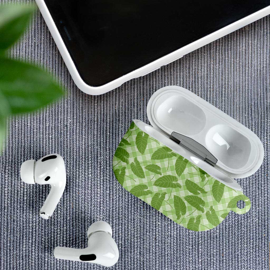 Green Hawaii Kalo Palaka Motifs AirPods Case Hawaiian Taro Leaves Elegant Vibes - Polynesian Pride