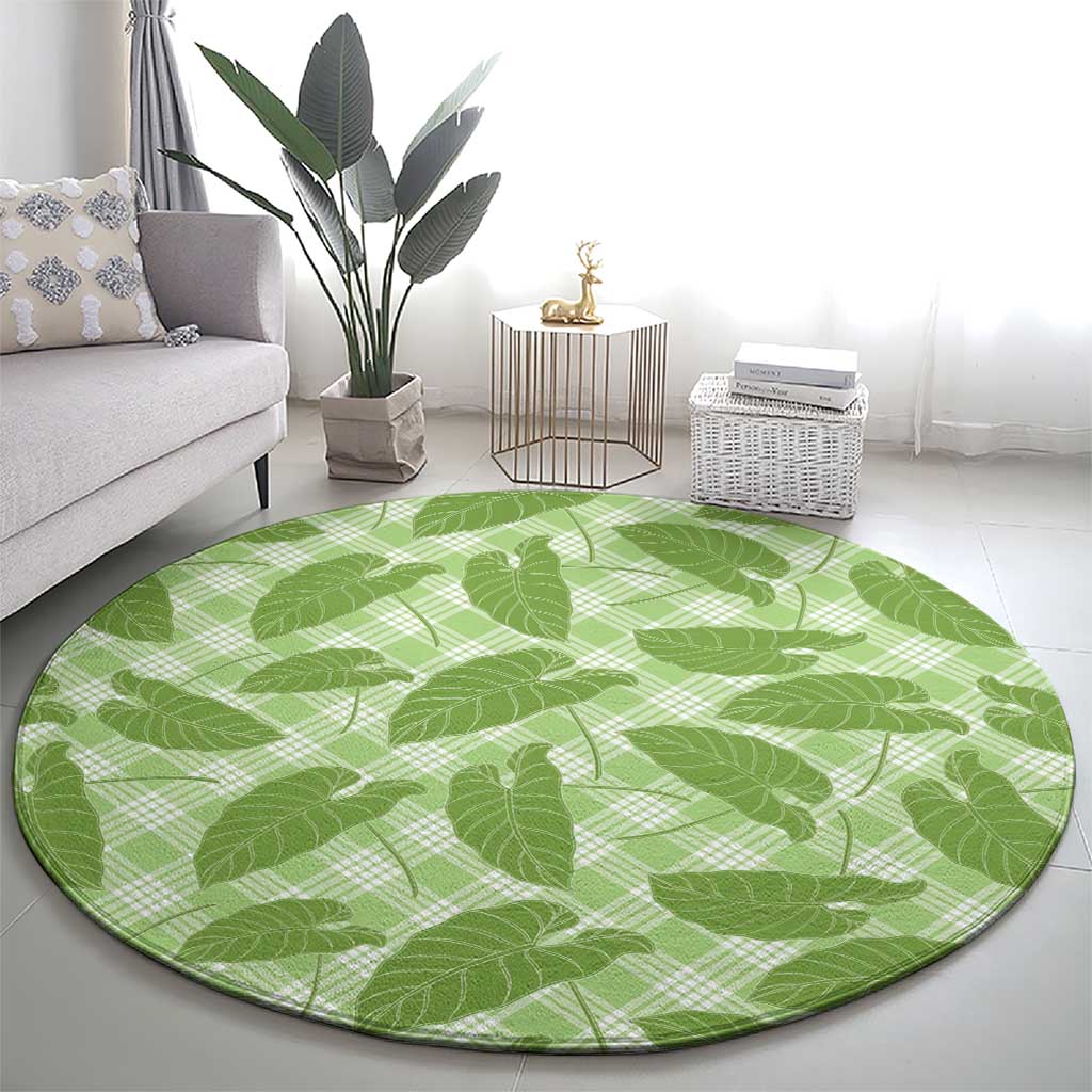 Green Hawaii Kalo Palaka Motifs Round Carpet Hawaiian Taro Leaves Elegant Vibes - Polynesian Pride