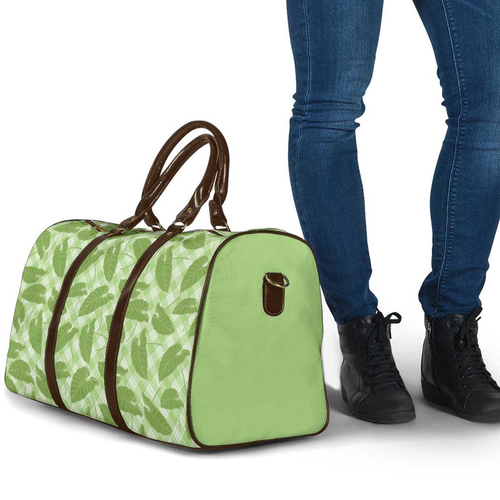 Green Hawaii Kalo Palaka Motifs Travel Bag Hawaiian Taro Leaves Elegant Vibes - Polynesian Pride