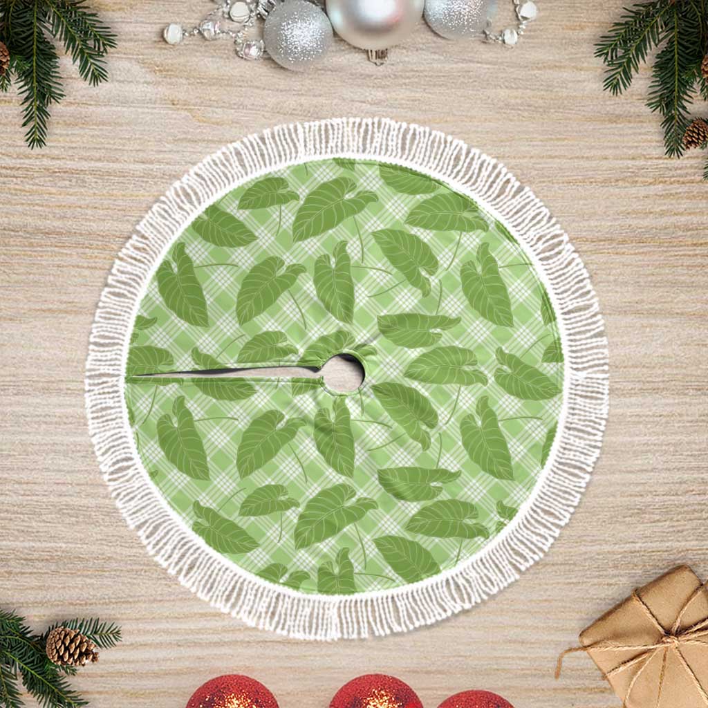 Green Hawaii Kalo Palaka Motifs Tree Skirt Hawaiian Taro Leaves Elegant Vibes - Polynesian Pride