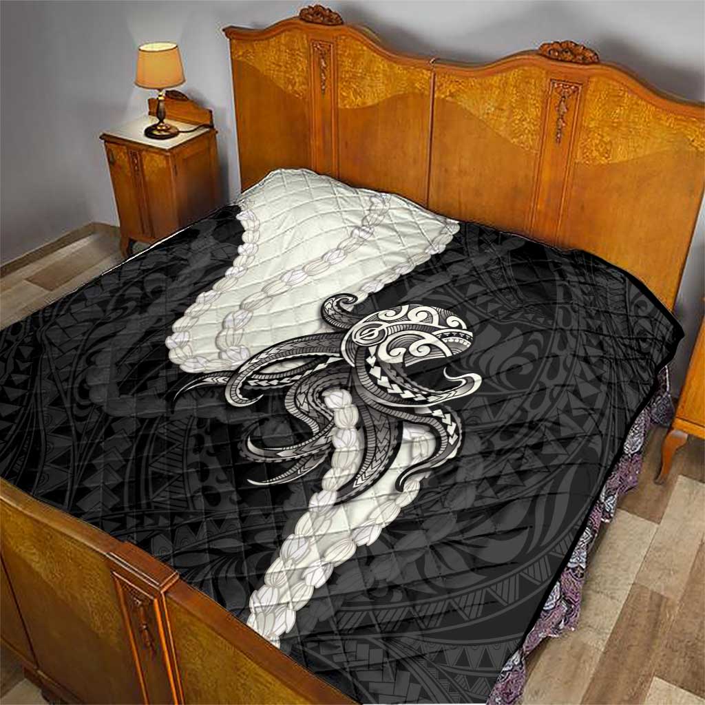 Black Polynesia Tribal Octopus Tattoo Quilt Pikake Lei Polynesian Pattern