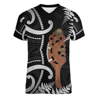 New Zealand Maripi Women V-Neck T-Shirt Silver Fern Mix Aotearoa Maori Pattern