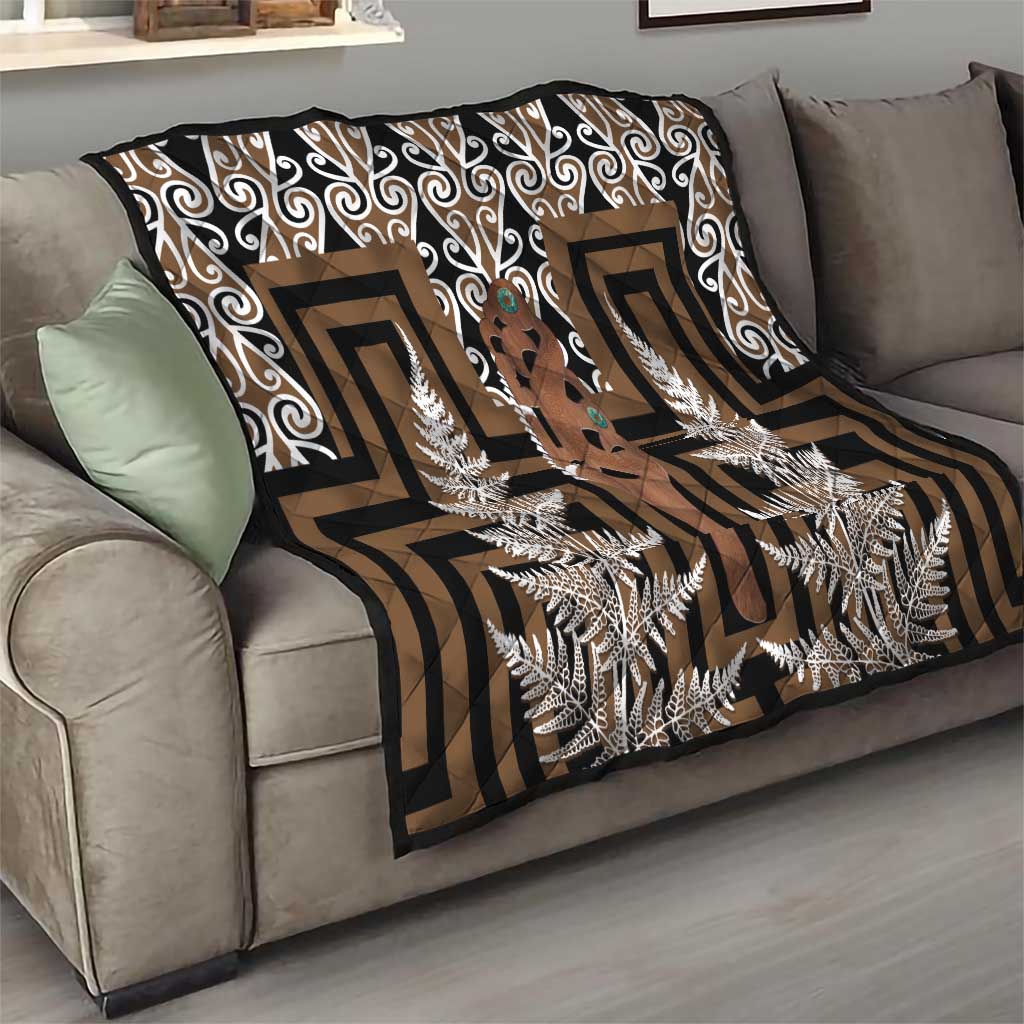 New Zealand Quilt Maori Maripi Knife With Poutama Art