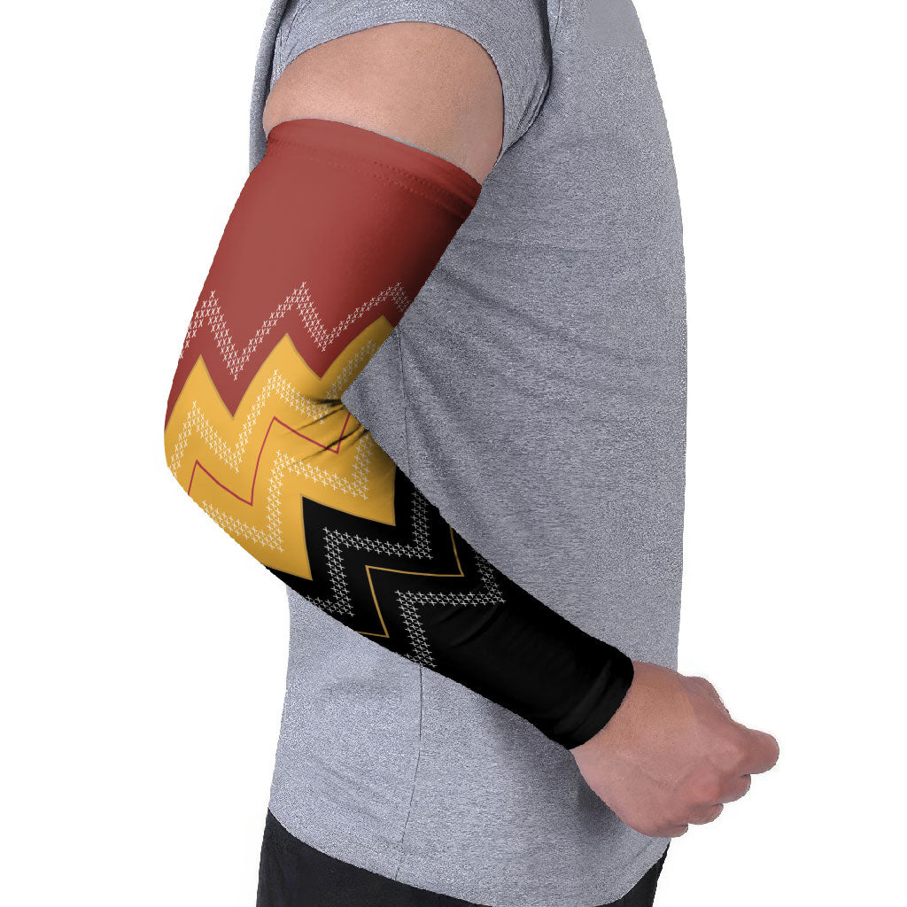 Kaokao Maori Tukutuku Inspired New Zealand Arm Sleeves