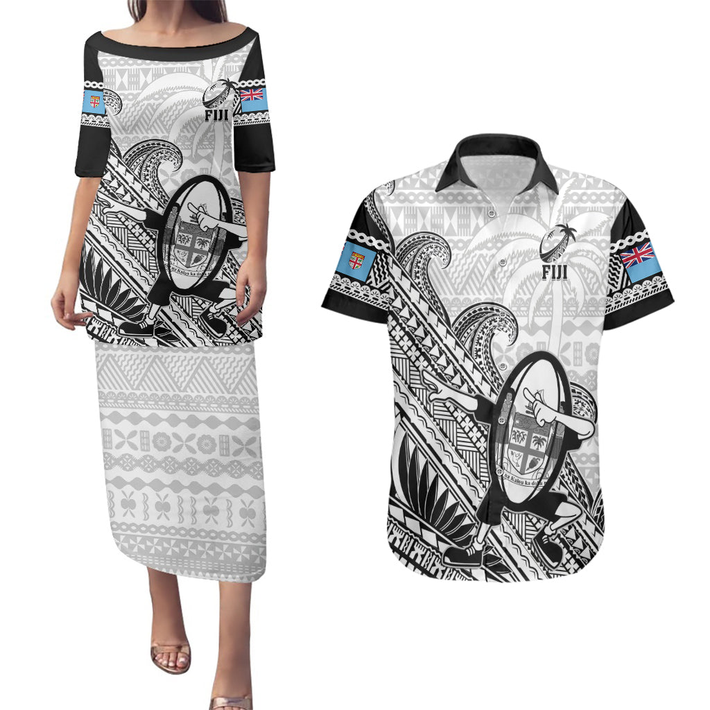 Fiji Tapa Rugby Couples Matching Puletasi Dress and Hawaiian Shirt Flying Fijian 2023 World Cup With Dabbing Ball LT14 White - Polynesian Pride