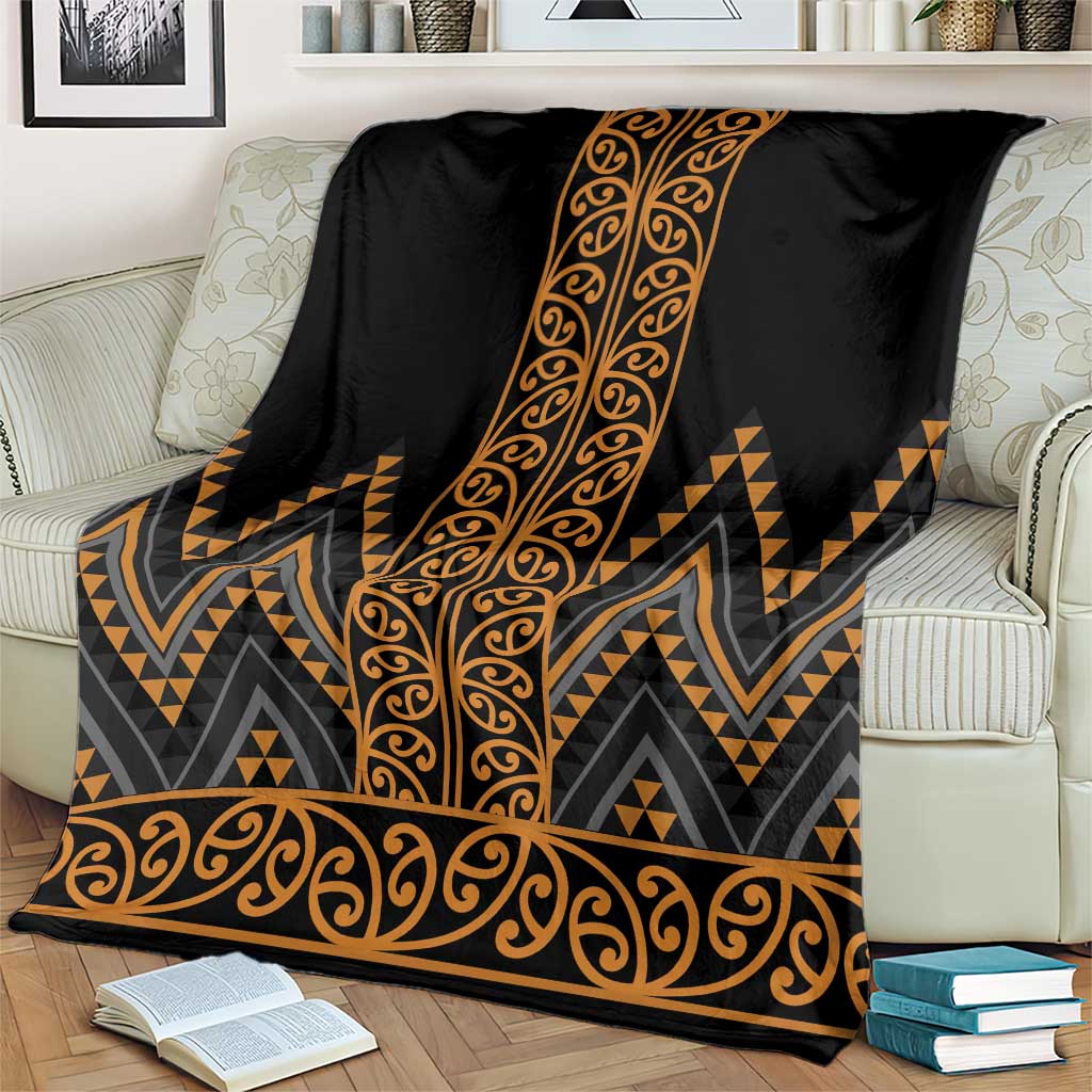 Gold Aotearoa Mangopare Kowhaiwhai and Niho Taniwha Blanket Maori New Zealand