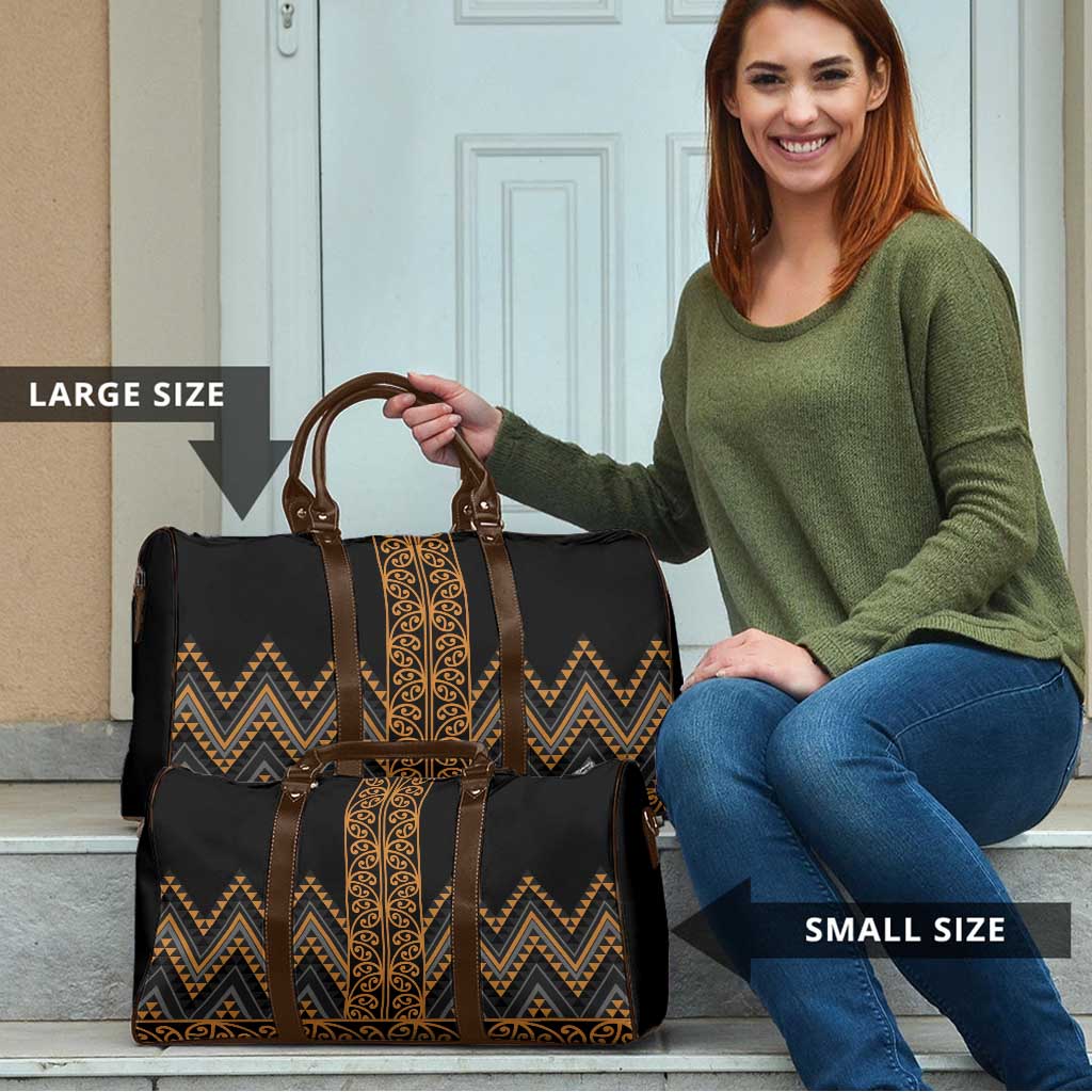 Gold Aotearoa Mangopare Kowhaiwhai Niho Taniwha Travel Bag Maori New Zealand - Polynesian Pride