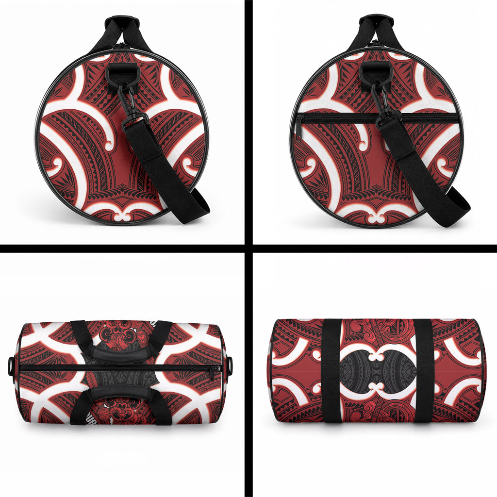 Whero Aotearoa Atua Tumatauenga Personalised Duffle Bag Maori God Of War Tiki With Taiaha