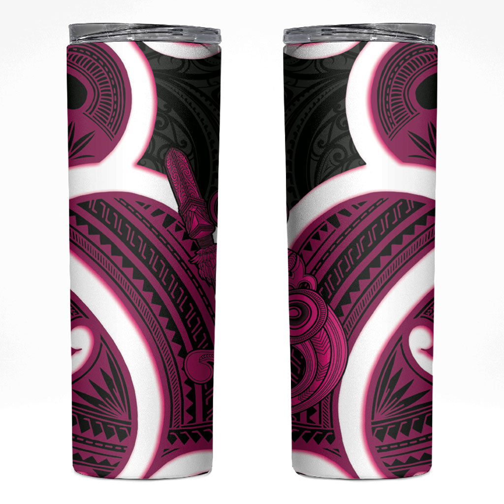 Mawhero Aotearoa Atua Tumatauenga Skinny Tumbler Maori God Of War Tiki With Taiaha LT14 Pink - Polynesian Pride