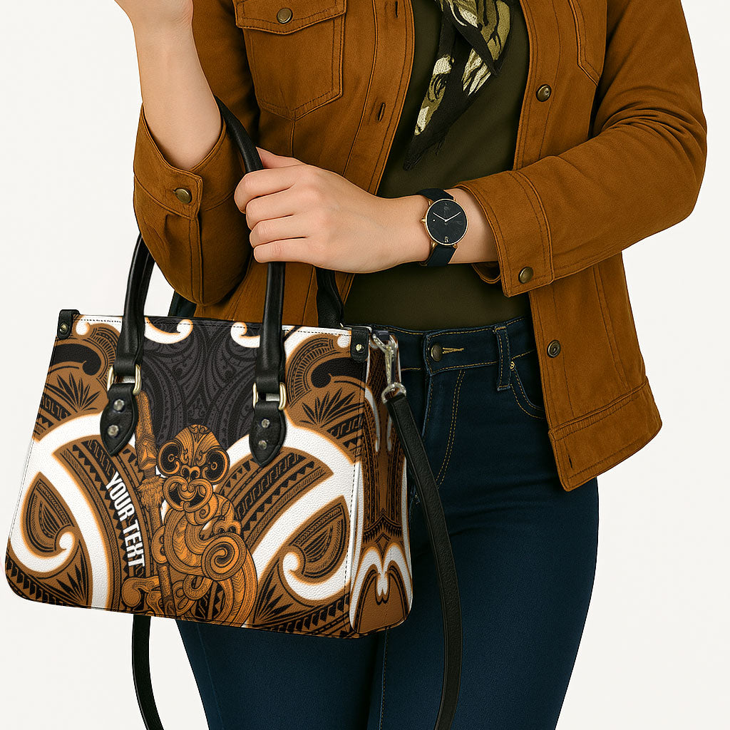 Karaka Aotearoa Atua Tumatauenga Personalised Leather Bag Maori God Of War Tiki With Taiaha LT14 - Polynesian Pride