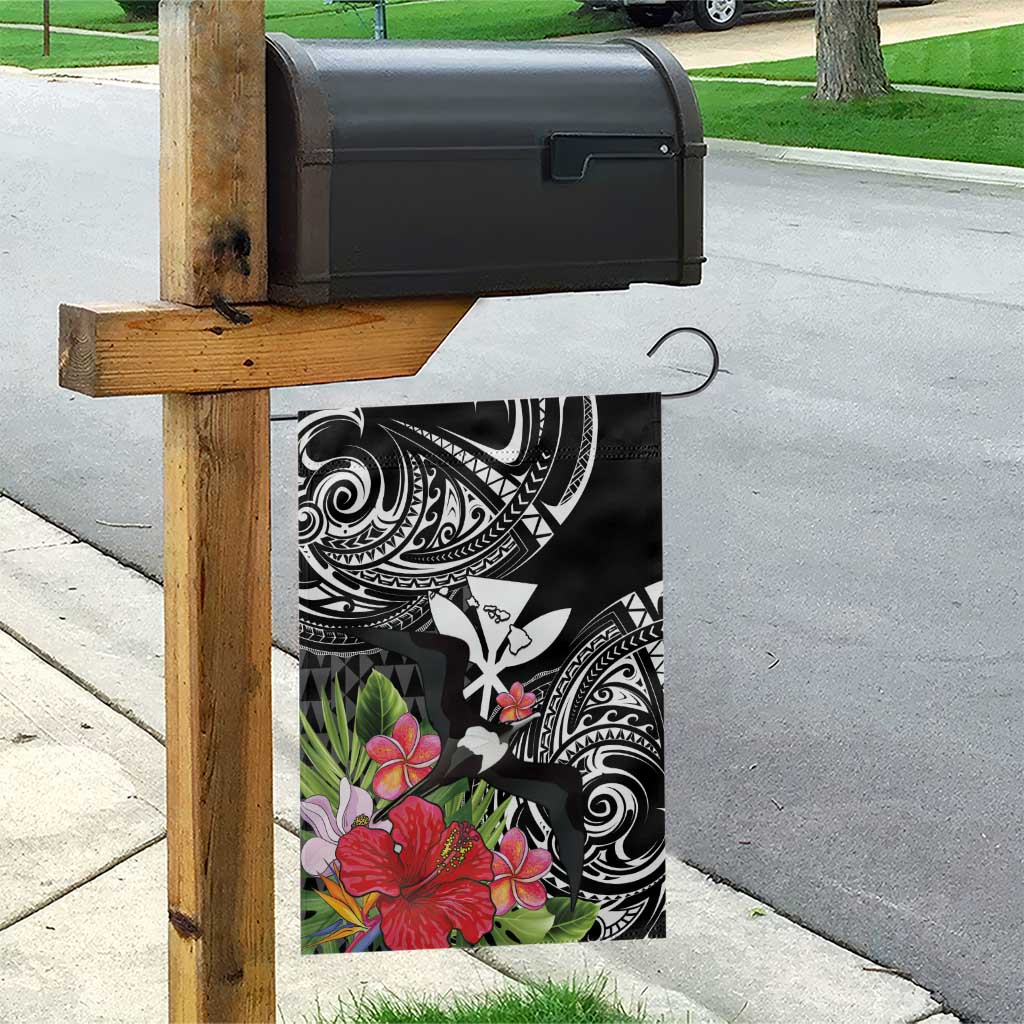 Hawaii Iwa Bird Garden Flag Great Frigatebird Kanaka Tropical Flowers - Polynesian Pride