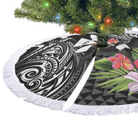Hawaii Iwa Bird Tree Skirt Great Frigatebird Kanaka Tropical Flowers - Polynesian Pride