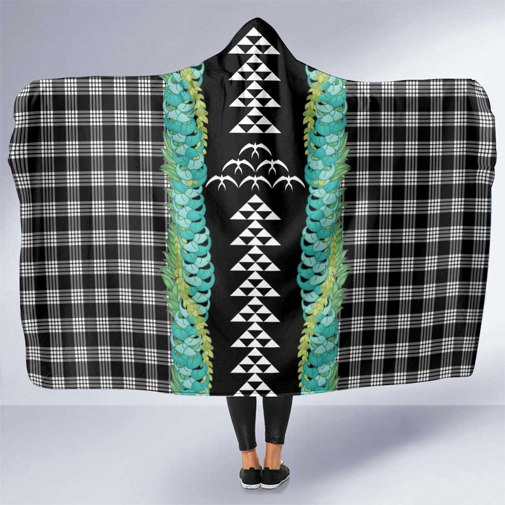 Black Palaka Hawaii Iwa Bird Hooded Blanket Hawaiian Kakau Jade Vine Lei LT14 One Size Black - Polynesian Pride
