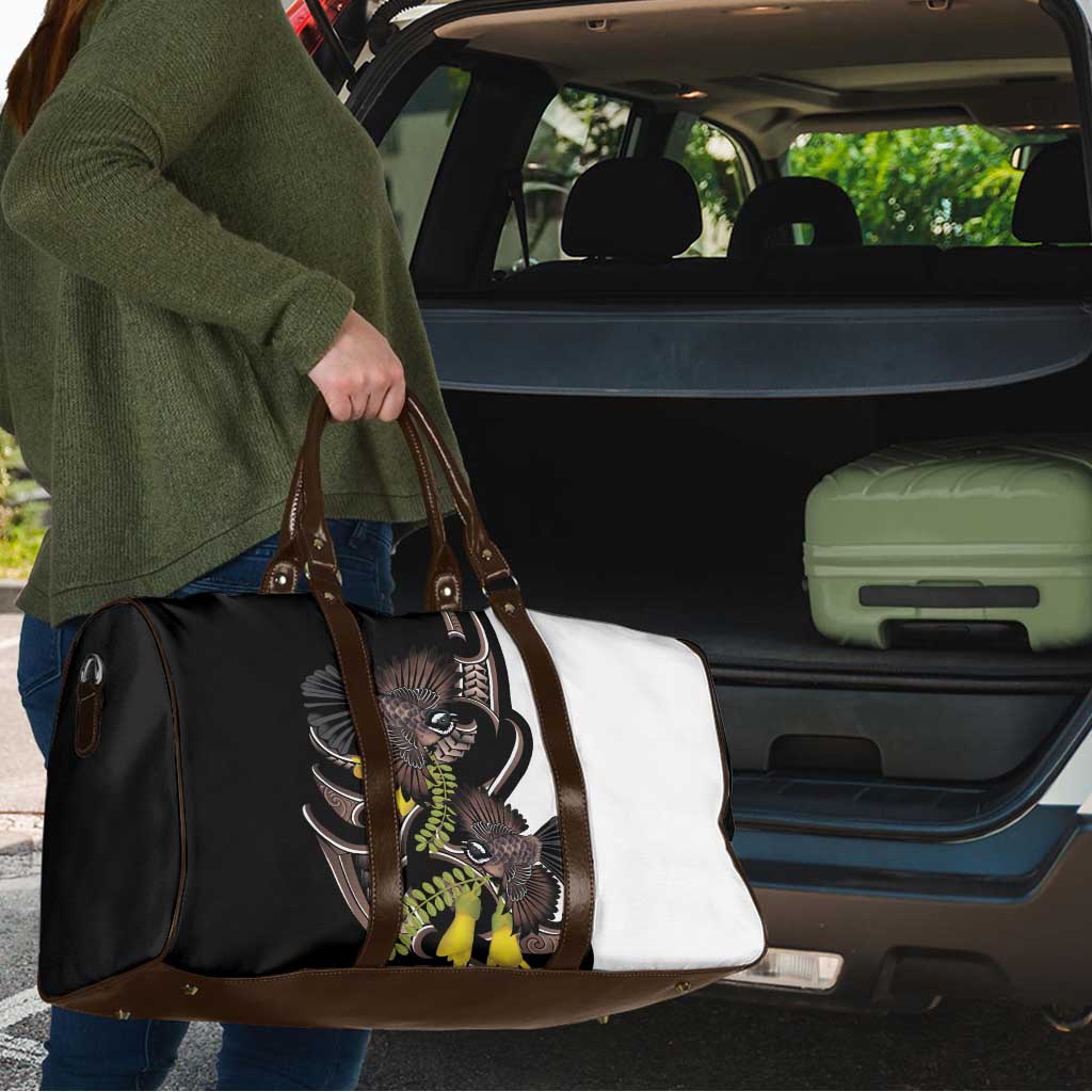 New Zealand Valentines Day Travel Bag Piwakawaka Lovers Maori Koru Tattoo - Polynesian Pride