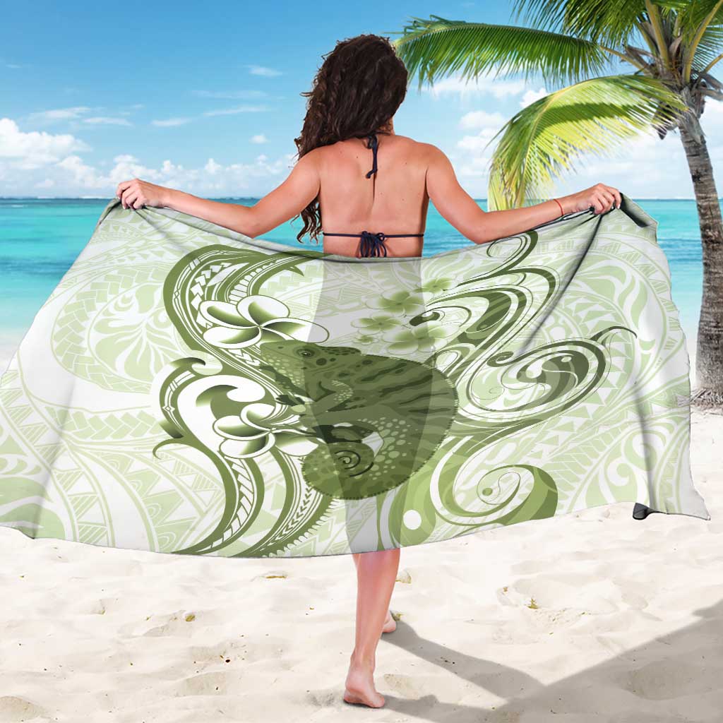 Green And White Hawaii Chameleon Sarong Plumeria Polynesian Tribal Art