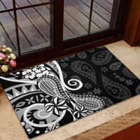 Black Polynesia Paisley Rubber Doormat Polynesian With Tropical Flowers LT14 - Polynesian Pride