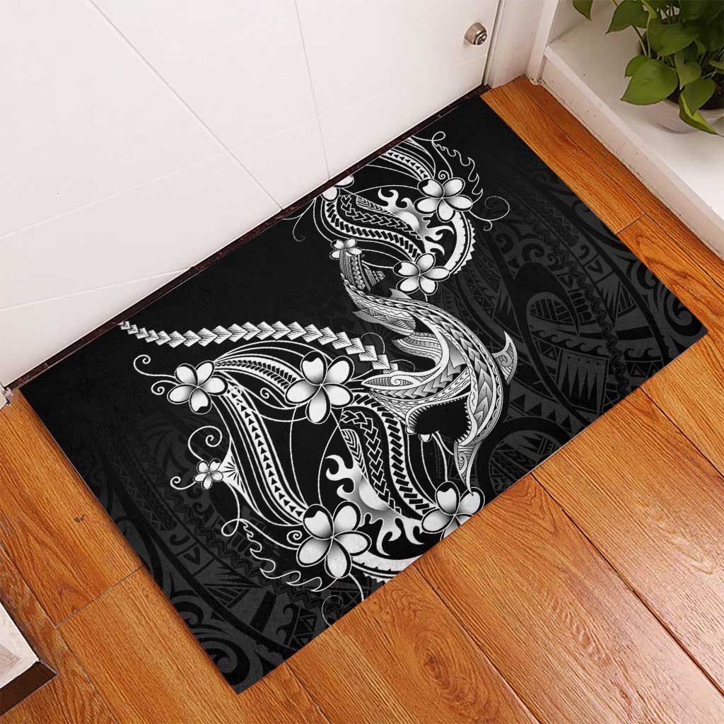Black Aloha Hawaii Rubber Doormat Polynesian Shark Tattoo With Plumeria - Polynesian Pride