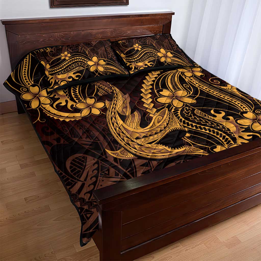 Gold Black Aloha Hawaii Quilt Bed Set Polynesian Shark Tattoo With Plumeria - Polynesian Pride