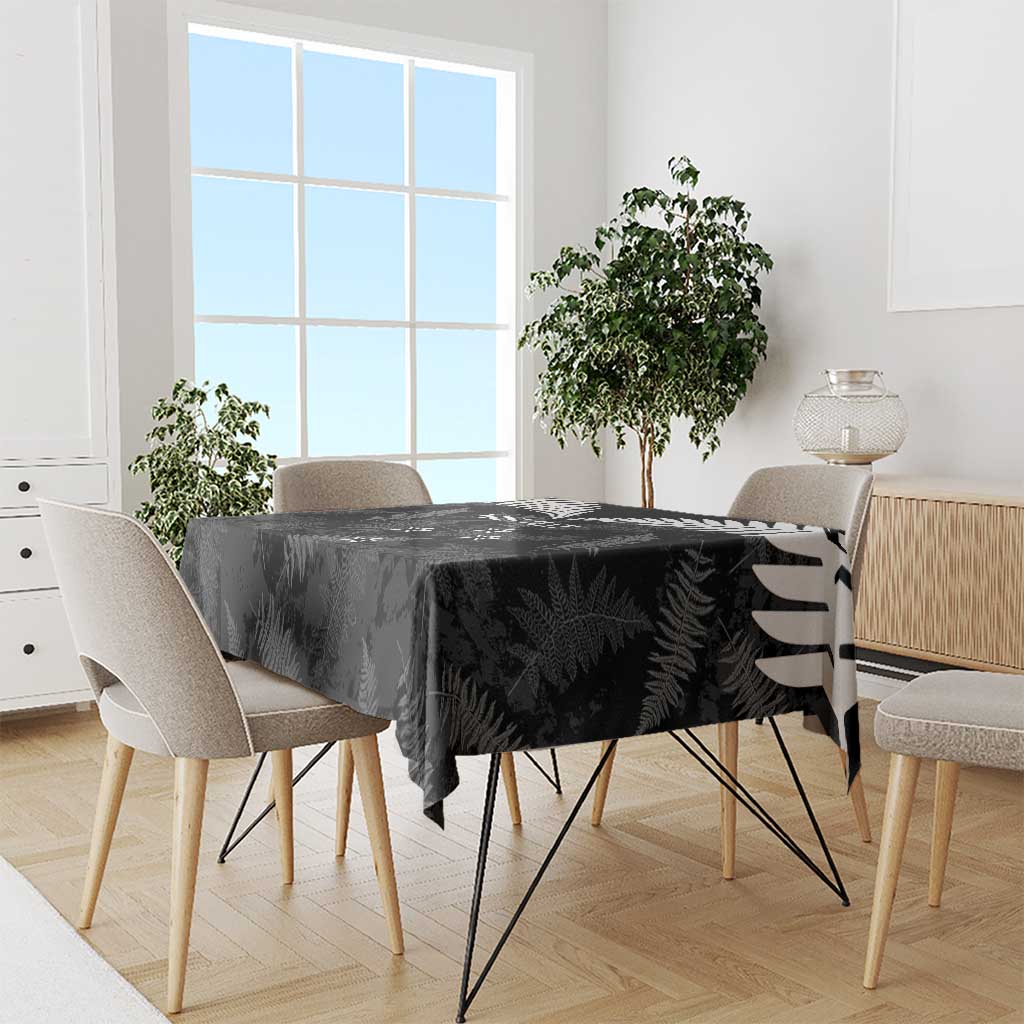 Custom New Zealand Silver Fern Football Tablecloth Go Aotearoa Grunge Black - Polynesian Pride