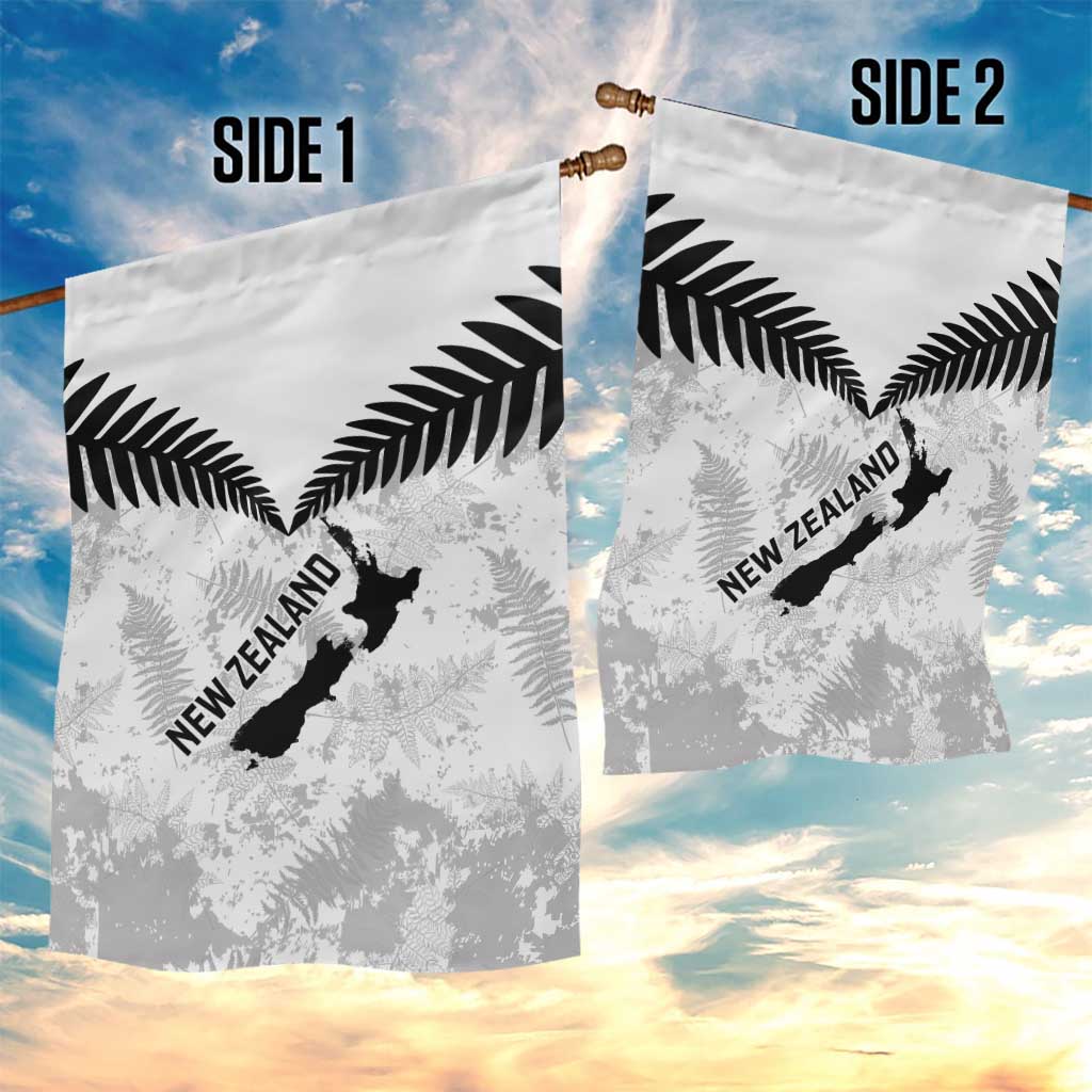 Custom New Zealand Silver Fern Football Garden Flag Go Aotearoa Grunge White - Polynesian Pride