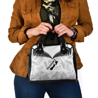 Custom New Zealand Silver Fern Football Shoulder Handbag Go Aotearoa Grunge White - Polynesian Pride