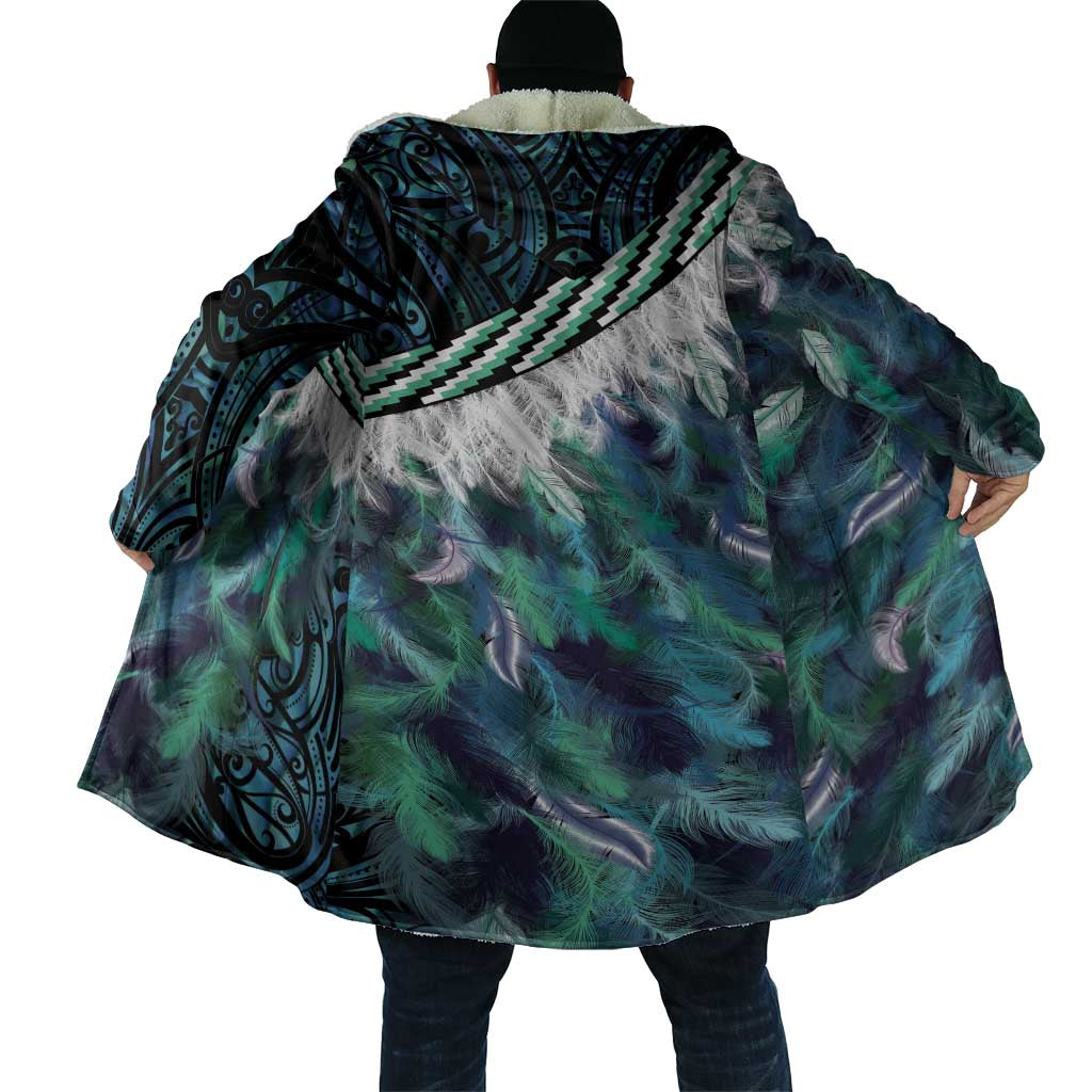 Turquoise Traditional Cloak Aotearoa Cloak Maori Paua Shell Korowai Pattern - Polynesian Pride