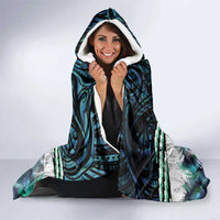 Turquoise Traditional Cloak Aotearoa Hooded Blanket Maori Paua Shell Korowai Pattern