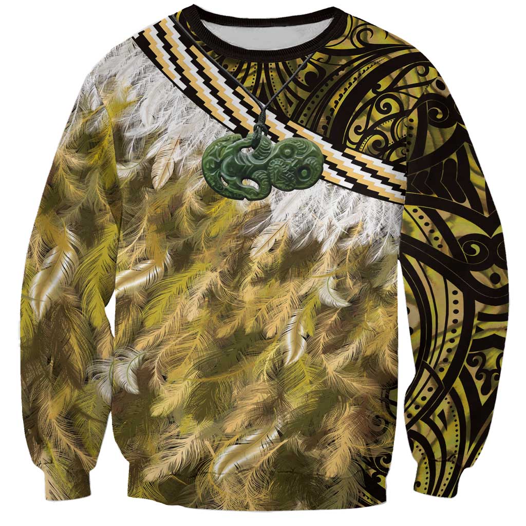 Yellow Traditional Cloak Aotearoa Sweatshirt Maori Paua Shell Korowai Pattern