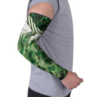 Green Traditional Cloak Aotearoa Arm Sleeves Maori Paua Shell Korowai Pattern - Polynesian Pride