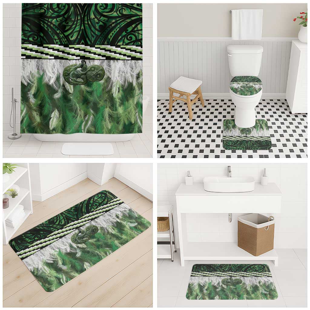 Green Traditional Cloak Aotearoa Bathroom Set Maori Paua Shell Korowai Pattern - Polynesian Pride