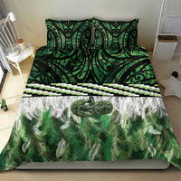 Green Traditional Cloak Aotearoa Bedding Set Maori Paua Shell Korowai Pattern