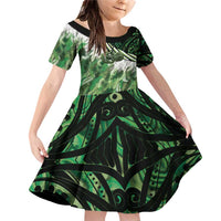 Green Traditional Cloak Aotearoa Family Matching Off Shoulder Short Dress and Hawaiian Shirt Maori Paua Shell Korowai Pattern